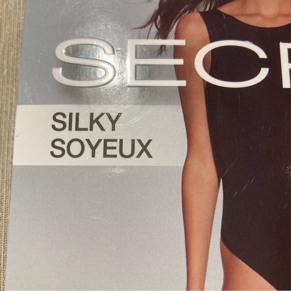 SECRET Sz C/D Silky Thigh High Sheer Nude Stockings - Picture 3 of 7